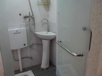 Wuhan Wansongyuan Guoshun Hostel Esterno foto